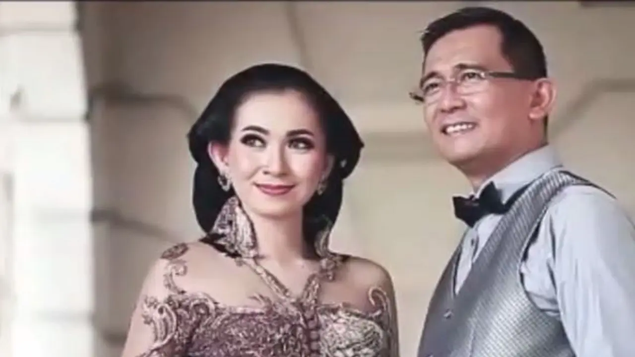 Poppy Putri dan Dato' Abdul Rahim