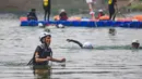 Peserta saat mengikuti lomba lari, renang dan dayung di Situ Gintung, Tangerang Selatan, Banten, Senin, 17 Agustus 2026. (KLY/Arie Basuki)