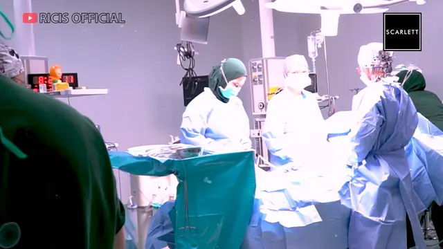 [Fimela] Ria Ricis Melahirkan