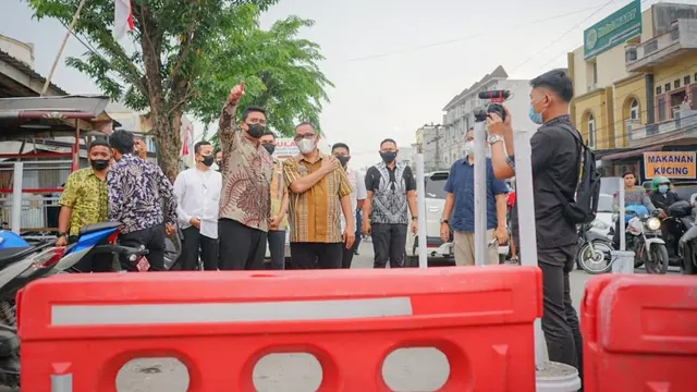 Berkantor di Kecamatan Zona Merah, Ini yang Dilakukan Bobby Nasution