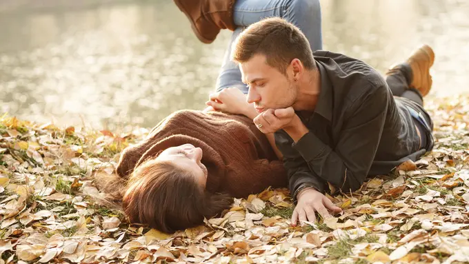 7 Kode Jika Si Mantan Ingin Ngajak Balikan