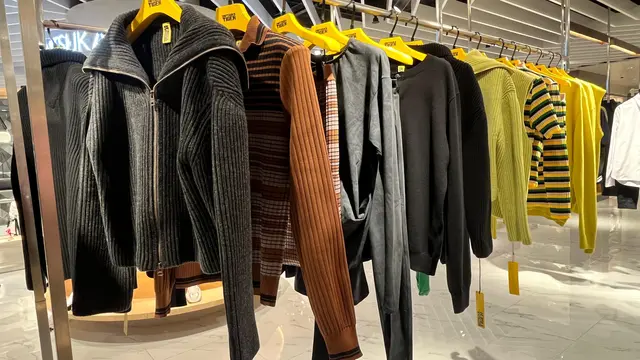 Onitsuka Tiger Ngee Ann City Orchard Road, Singapura.