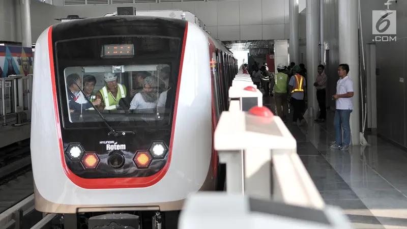 Menjajal LRT Kelapa Gading-Velodrome