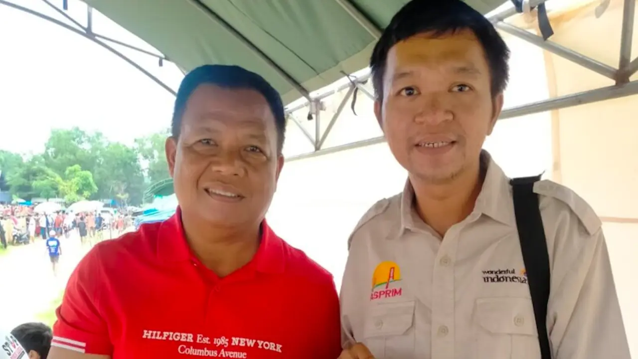 Mayjen TNI AD Farid Makruf bersama Sekjen Asosiasi Pariwisata Madura (ASPRIM) Ach Choirul Ramadani