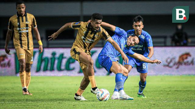 Persib Bandung vs Dewa United - BRI Liga 1 2023/2024