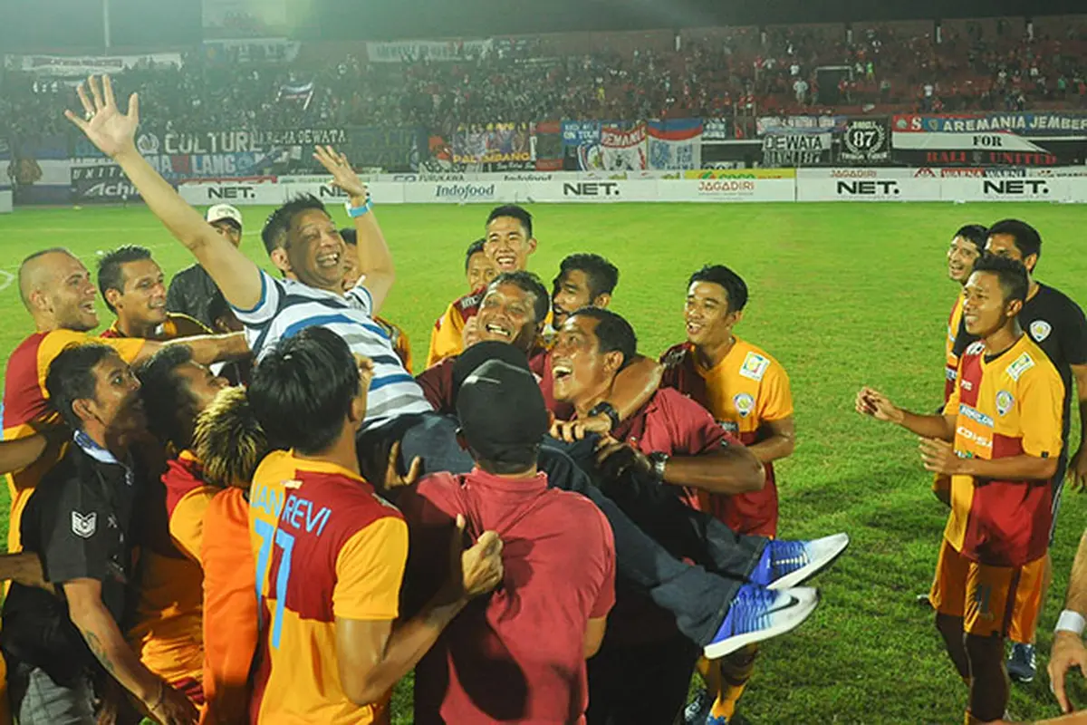 Arema Cronus