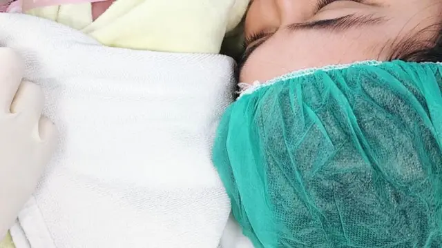 Potret Persalinan Indah Indriana (Instagram/@indahindriana)