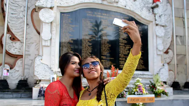 Salah satu lokasi favorit untuk selfie di Kuta Bali