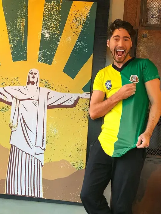 Rupanya ketika masa sidang cerai dengan Aura Kasih, Eryck Amaral sudah kembali ke negara asalnya, Brasil. (FOTO: instagram.com/eryckama_ral/)
