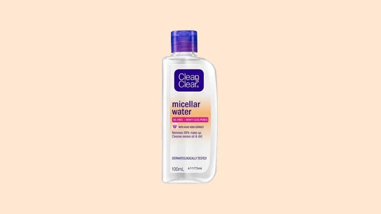 1. Clean & Clear Micellar Water - Rp22.000