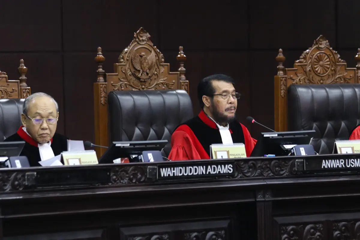 MK Gelar Sidang Perdana Uji Materi UU KPK