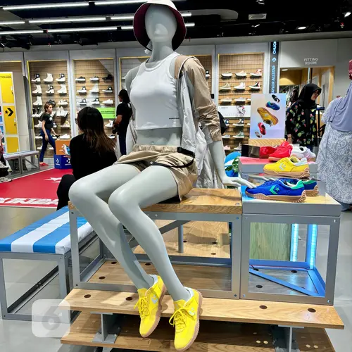 Aurelie Moeremans Bagikan Tips Padu padan Sneaker Gaya Kasual sampai Feminin Lifestyle Liputan6
