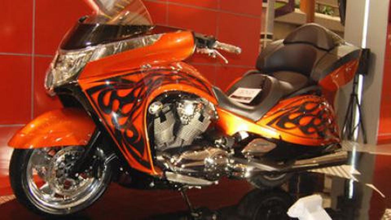 Moge Victory edisi terbatas 'sold out' di JMCS 2012