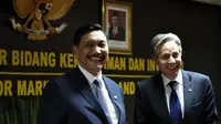 Menteri Koordinator Kemaritiman dan Investasi, Luhut Binsar Pandjaitan bertemu secara bilateral dengan Menteri Luar Negeri Amerika Serikat Antony Blinken di Jakarta pada Selasa, 14 Desember 2021.