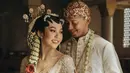 <p>Dua atlet bulu tangkis Indonesia, Rian Ardianto dan Ribka Sugiarto resmi menikah di Karanganyar, Jawa Tengah, pada Sabtu kemarin. [@morden.co].</p>