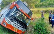 Polisi Tes Urine Sopir Bus Rosalia Indah Usai Kecelakaan Maut di Tol Batang, Begini Hasilnya