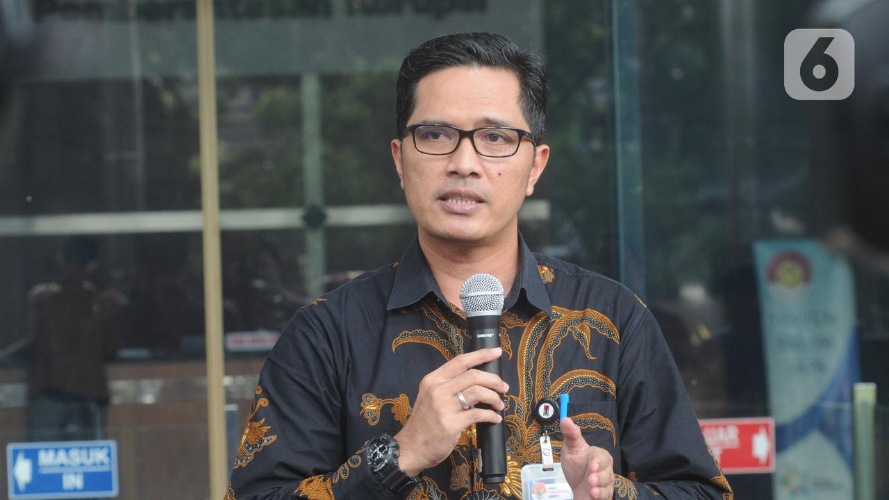 Kubu Febrie Bicara Riwayat Sakit Sutrimo, Tegaskan Tak Terkait Kasus di Kejagung