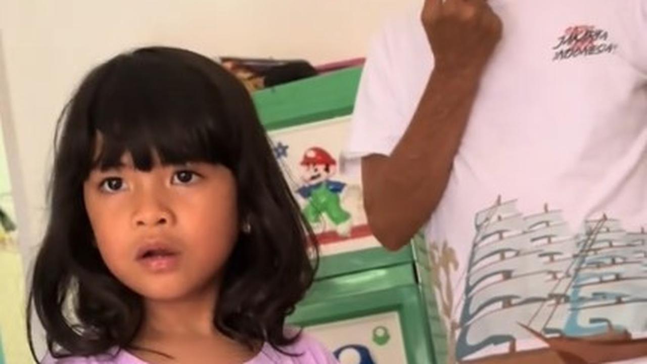 Momen Bercanda Haji Malih Bareng Melisya, sang Anak Punya Logat Mirip Bapaknya Plek Ketiplek