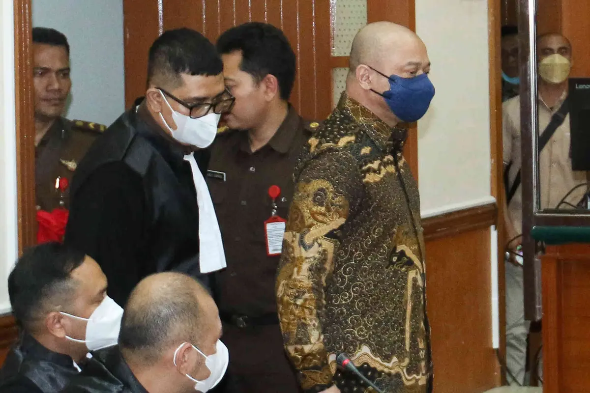 Sidang Perdana Teddy Minahasa Putra