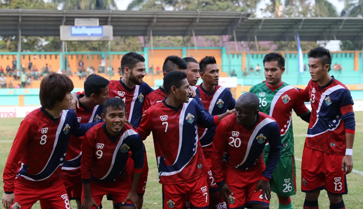 Garuda All Star yang diperkuat pemain-pemain ISL. (Bolacom/Arief Bagus)