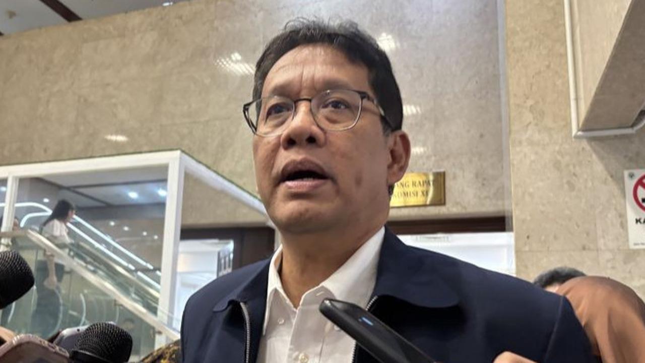 Menkeu Purbaya Pastikan Harga Jual Eceran Rokok Tidak Akan Naik Hingga Tahun 2026