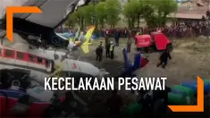 Sebuah pesawat kecil menabrak helikopter yang sedang parkir di Bandara Tenzing-Hillary, Lukla, Nepal. Insiden ini menewaskan 3 orang.