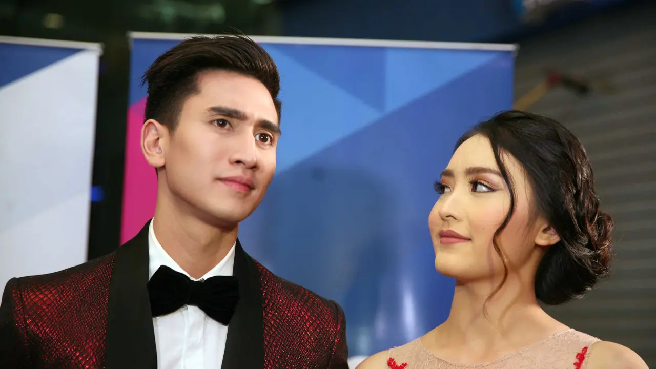 [Bintang] Verrell Bramasta - Natasha Wilona