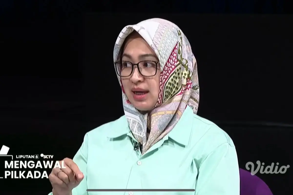 Bakal calon gubernur Banten Airin Rachmi Diany saat menghadiri diskusi dengan bertajuk "Mengawal Pilkada 2024" Liputan6 SCTV.