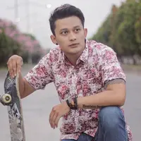 Adhi Pawitra (Sumber: Instagram/adhipawitra)