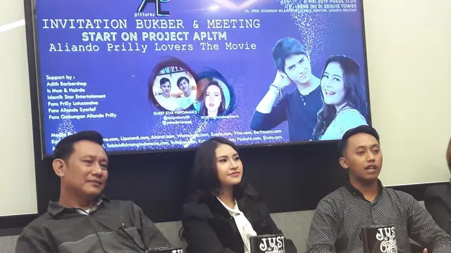 Jumpa pers webdrama series fans Aliando dan Prilly Latuconsina