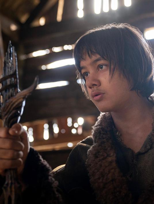 Diceritakan Theo merupakan anak istimewa karena memiliki kekuatan untuk menyembuhkan luka seseorang. (Foto: Instagram/@tyroemuh)