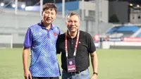 Pelatih Timnas Vietnam di Piala AFF 2024, Kim Sang-sik (kiri).  (Dok, VFF)
