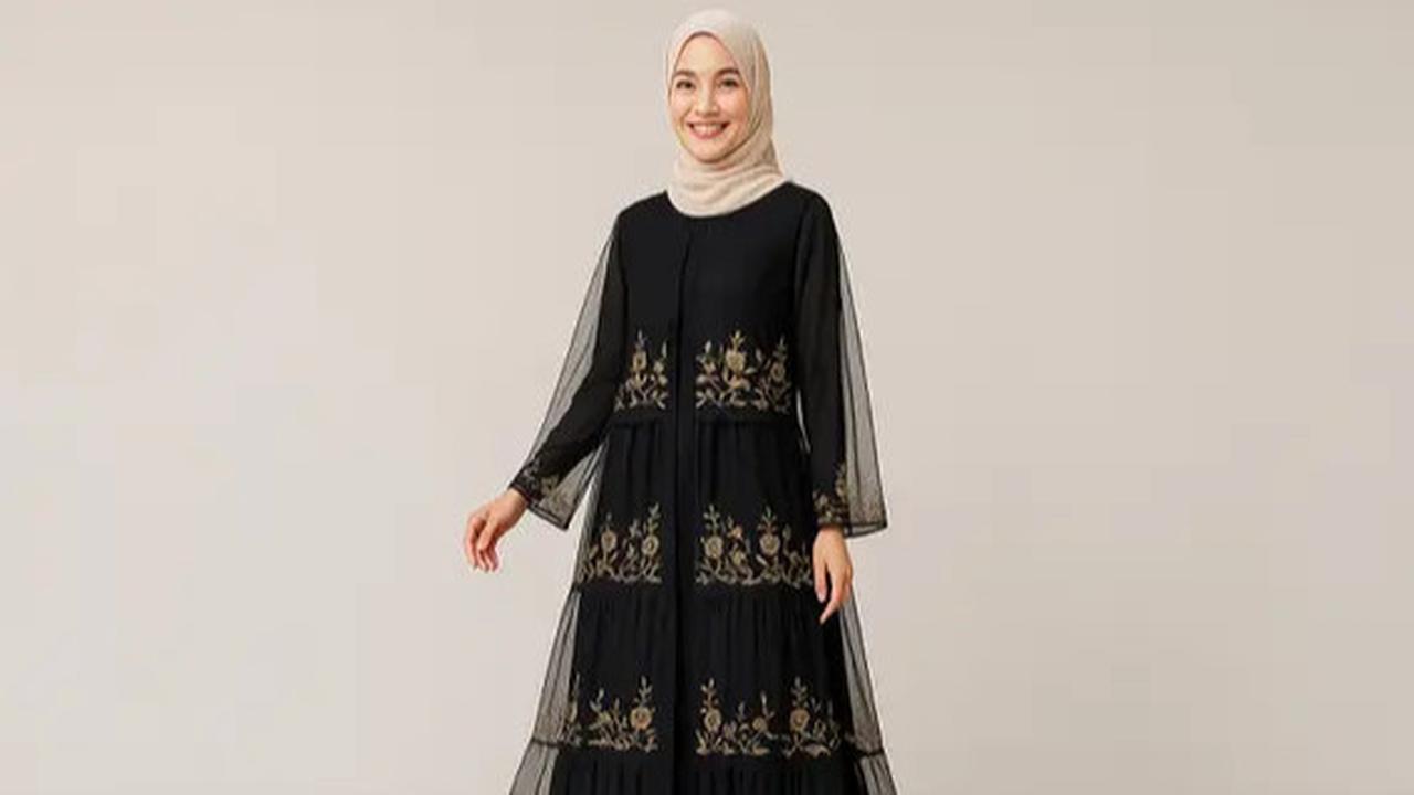 9 Model Gamis Hitam dengan Bordir, Tampil Elegan dan Stylish Tanpa Terlihat Kaku