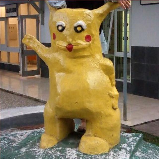 7 Bentuk Patung Anime Jauh Dari Aslinya Ini Bikin Geleng Kepala