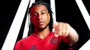 <p>Bayern Munchen resmi memboyong penyerang sayap muda Michael Olise dari klub Premier League, Crystal Palace. (FOTO: instagram.com/fcbayern/)</p>
