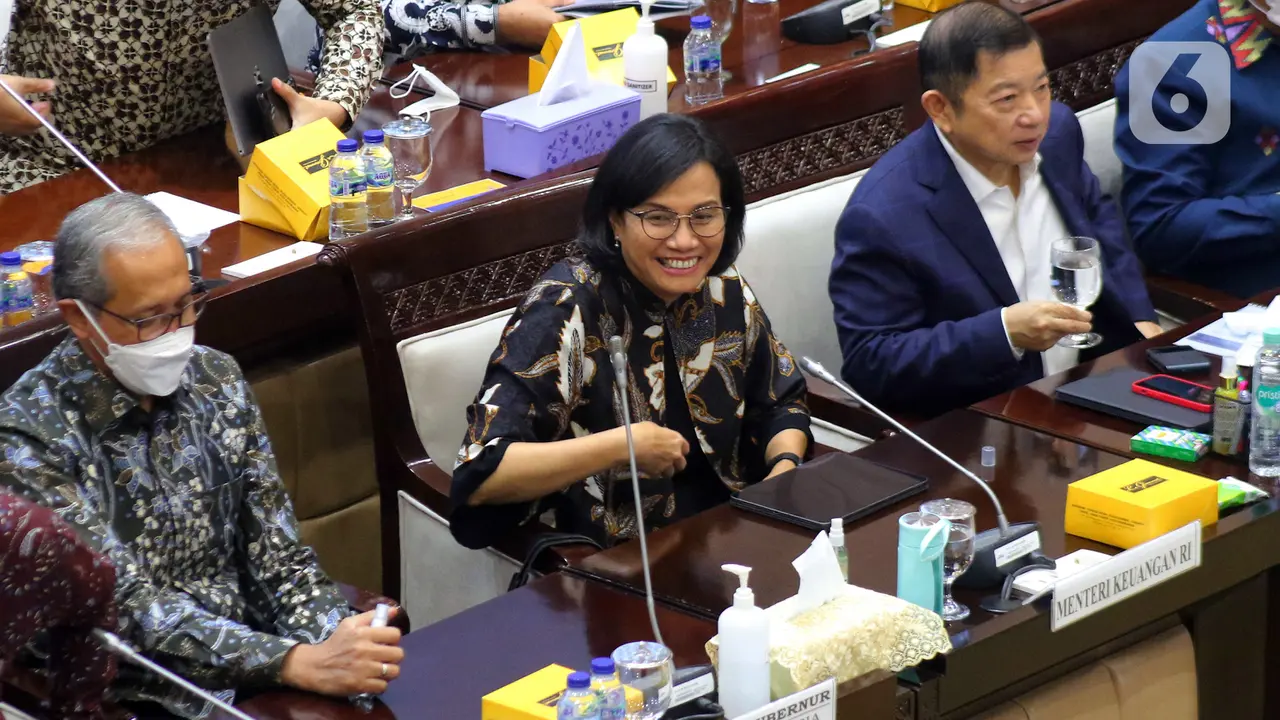 FOTO: Menkeu dan Kepala Bappenas Rapat Kerja dengan DPR Terkait RAPBN TA 2023