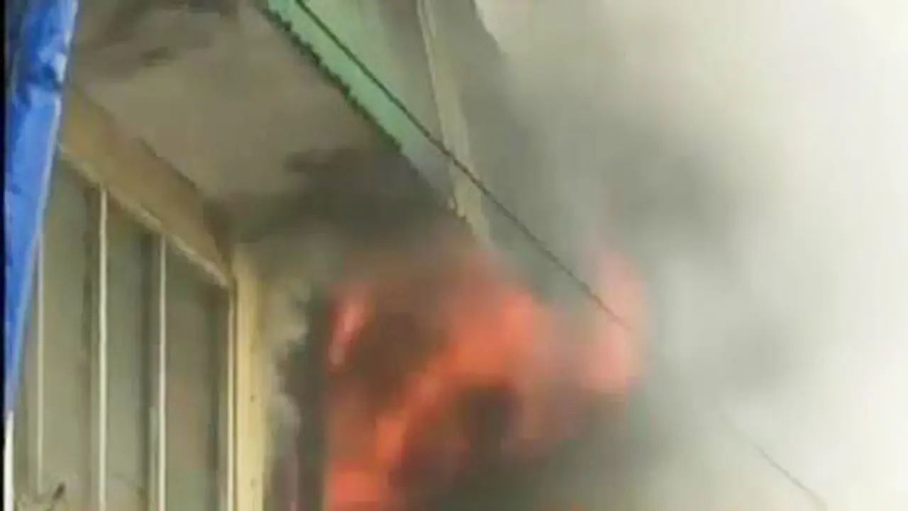 Pasar Johar Terbakar hingga Safari Ramadan Solo