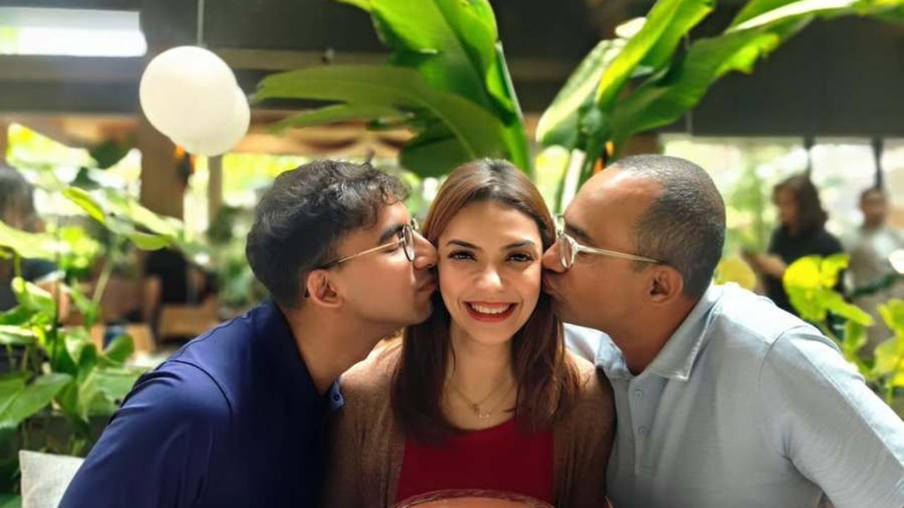 Ibrahim Sjarief Assegaf Suami Najwa Shihab Meninggal Dunia, Ini 7 Potretnya saat Bersama Istri dan Anak Semata Wayang