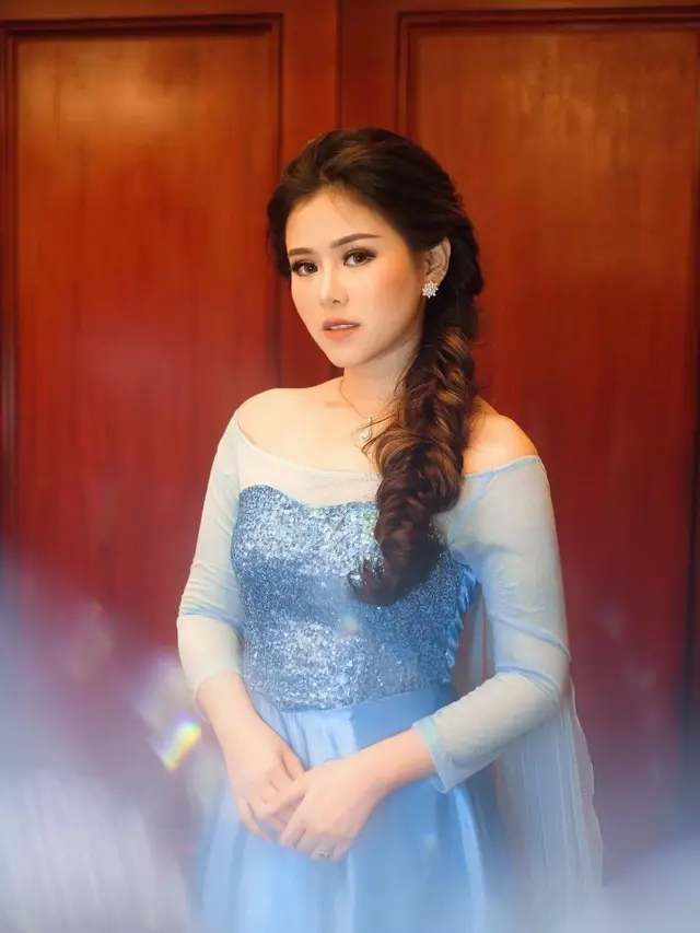 Bak Putri, Ini 6 Potret Pesona Melisa Hartanto saat Pakai Gaun Mewah