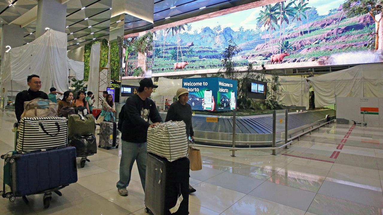 Rimbunnya Hutan Tropis di Bandara Soekarno-Hatta