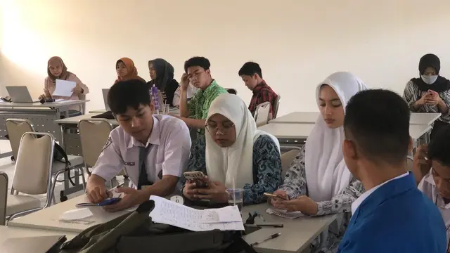 Peserta PIRN XX sedang menyimak presentasi. (Foto: Liputan6.com/Ade Nasihudin).