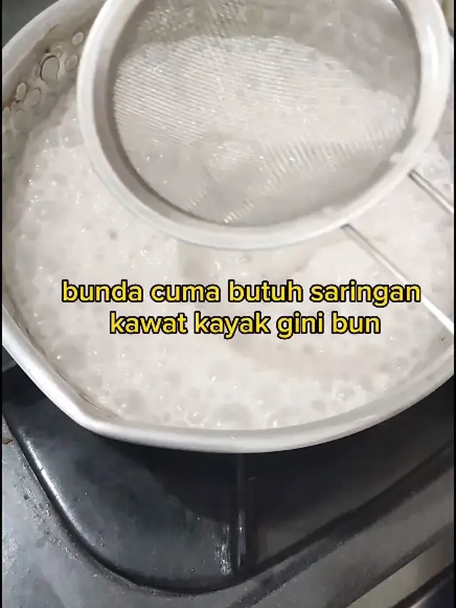 Tanpa Daun Pisang, Ini Cara Mengatasi Santan Pecah dengan Satu Alat Sederhana