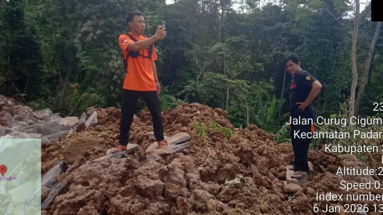 Warga Padarincang Mengungsi Akibat Ancaman Longsor Susulan di Serang