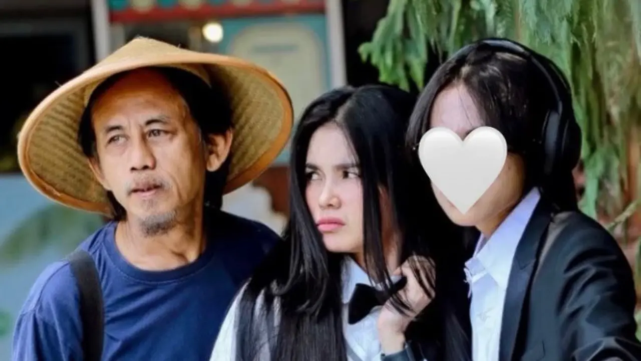 Karina Narau klarifikasi dirinya yang mengunggah postingan ultah sang anak di Instagram Epy Kusnandar.(Instagram.com/@karinaranau9)