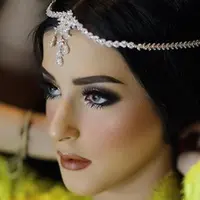 Inilah sederet fakta Tasya Farasya, calon dokter gigi cantik yang jadi beauty vlogger. (Foto: Instagram)