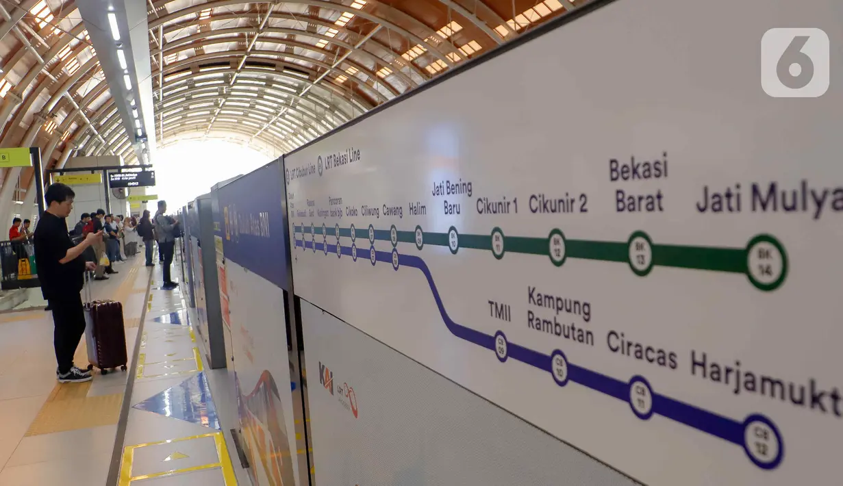 Kebijakan ini bertujuan untuk memberikan kemudahan akses transportasi yang lebih terjangkau bagi masyarakat, khususnya di akhir pekan dan hari libur. (Liputan6.com/Herman Zakharia)