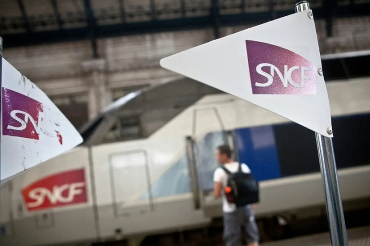 Kereta berkecepatan tinggi milik perusahaan SCNF Prancis (AFP)