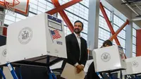 Zohran Mamdani Ukir Sejarah sebagai Wali Kota Muslim Pertama di New York