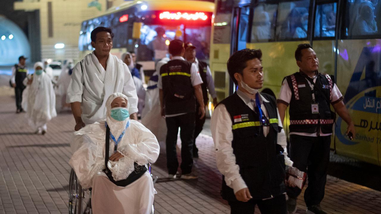 Imbas Perang Teluk, 120 Jemaah Umrah Solo Sempat Tertahan di Makkah