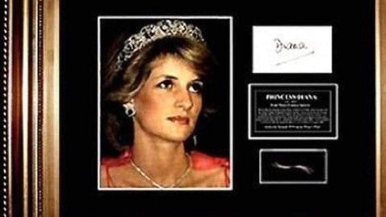 Kerajaan Inggris marah rambut mendiang Putri Diana dilelang di eBay